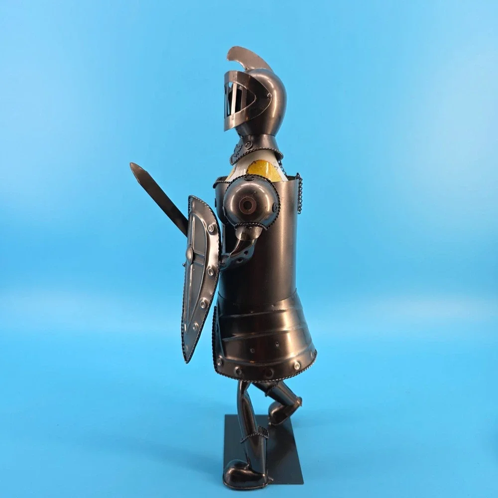 N/A handcrafted metal